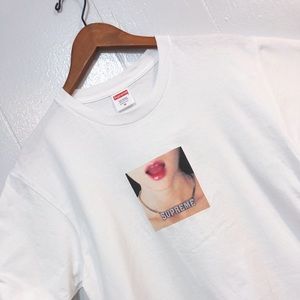 Supreme White Necklace Short Sleeve Authentic Tee